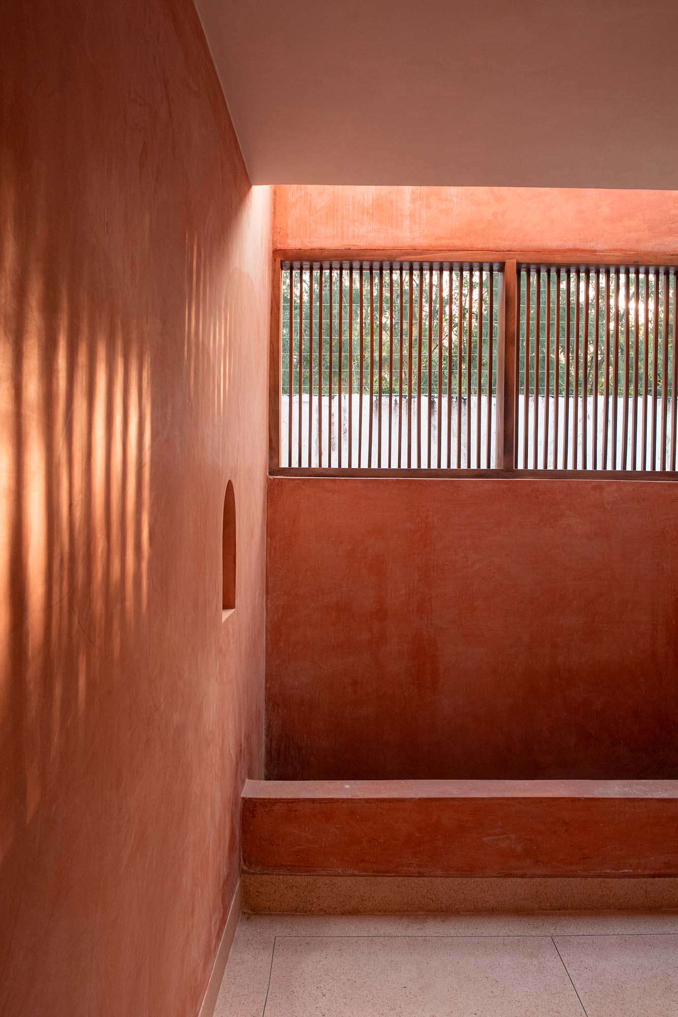 Villa DC interior bench with slatted clerestory window